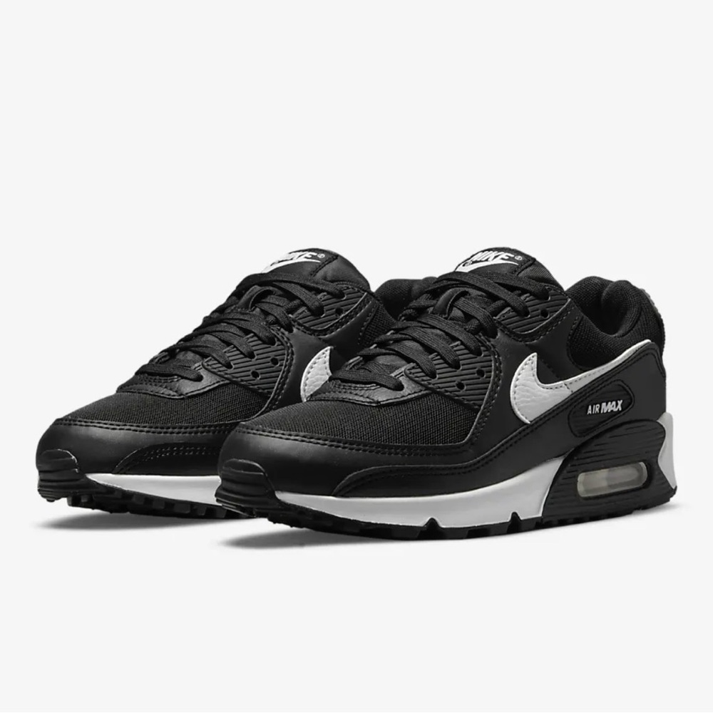 Nike Air Max 90 - Women’s